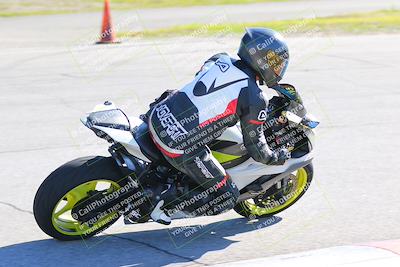 media/Jan-20-2023-Fastrack Riders (Fri) [[f2ad32aba3]]/Level 1/session 3 turn 9/